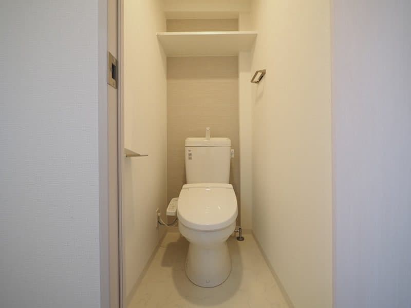 Room image 11