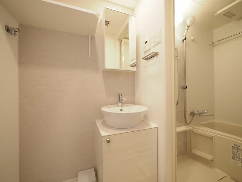 Room image 12