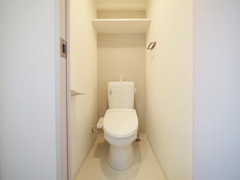Room image 13