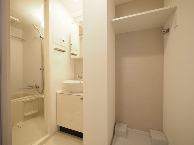 Room image 12
