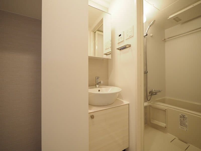 Room image 13
