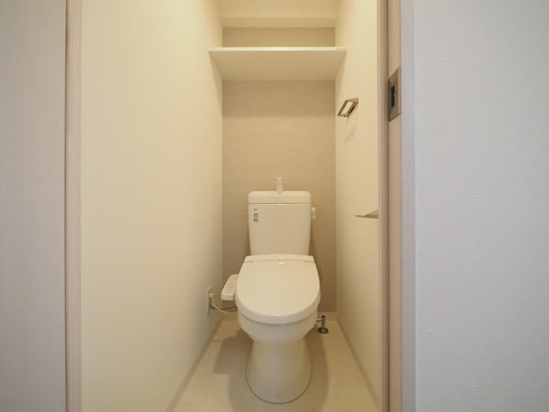 Room image 13