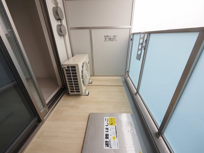 Room image 9