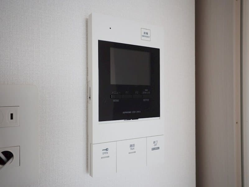 Room image 10