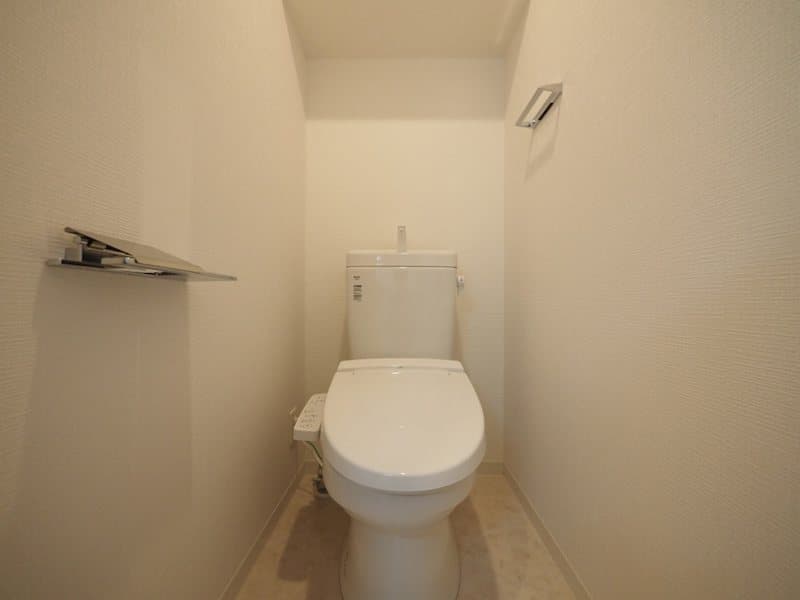Room image 10