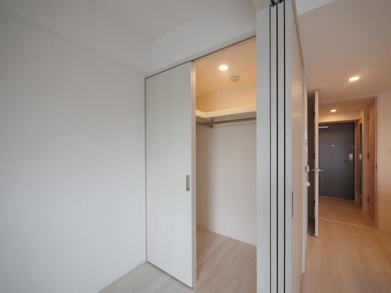 Room image 13