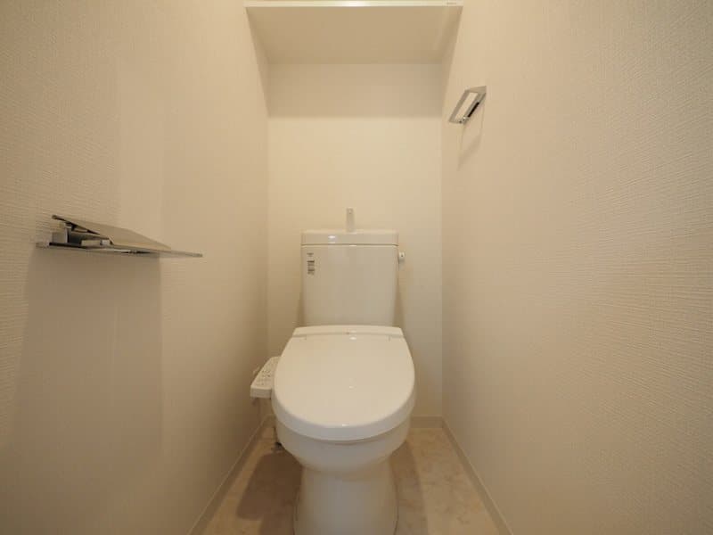 Room image 10