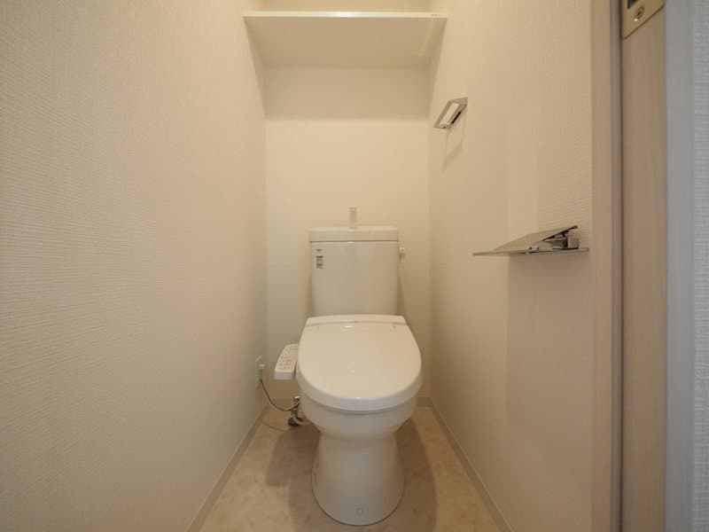 Room image 12
