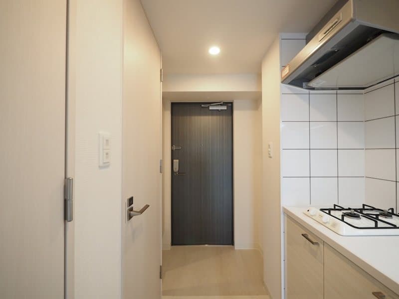 Room image 8