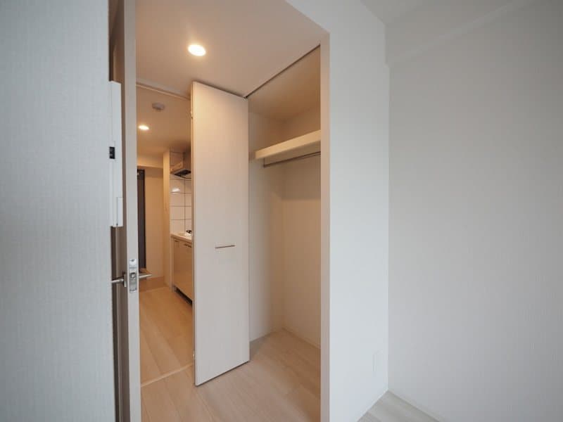 Room image 12