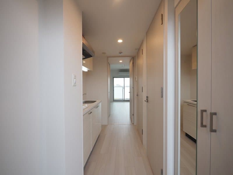 Room image 8