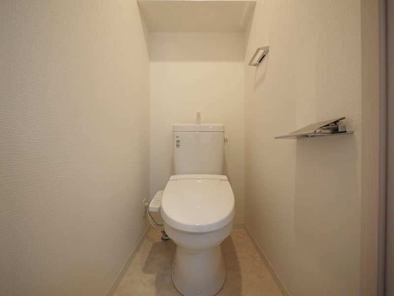 Room image 11