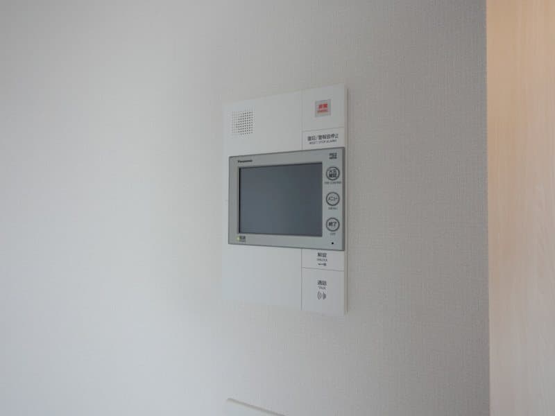Room image 12