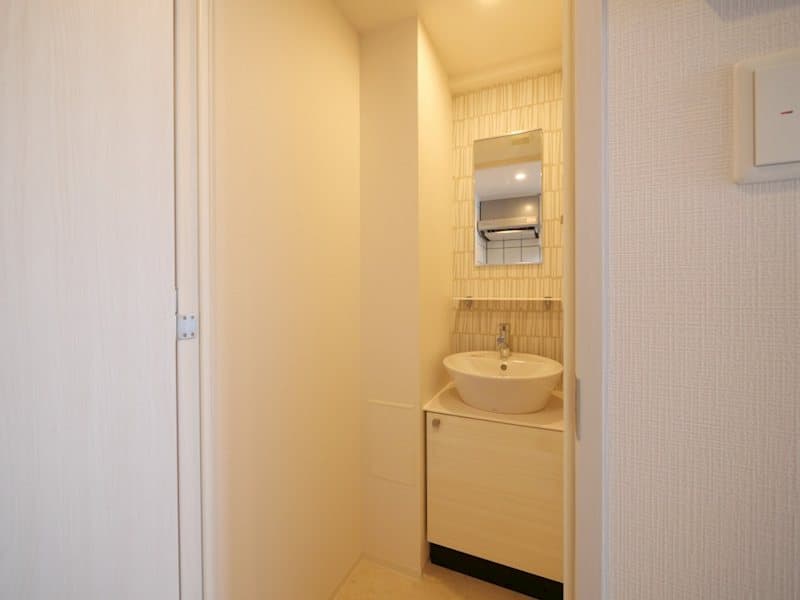 Room image 13