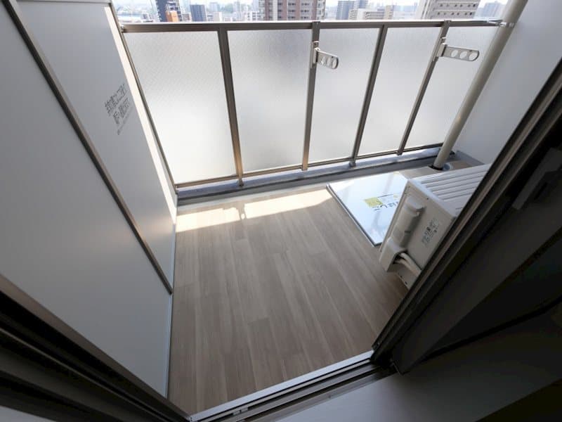 Room image 9
