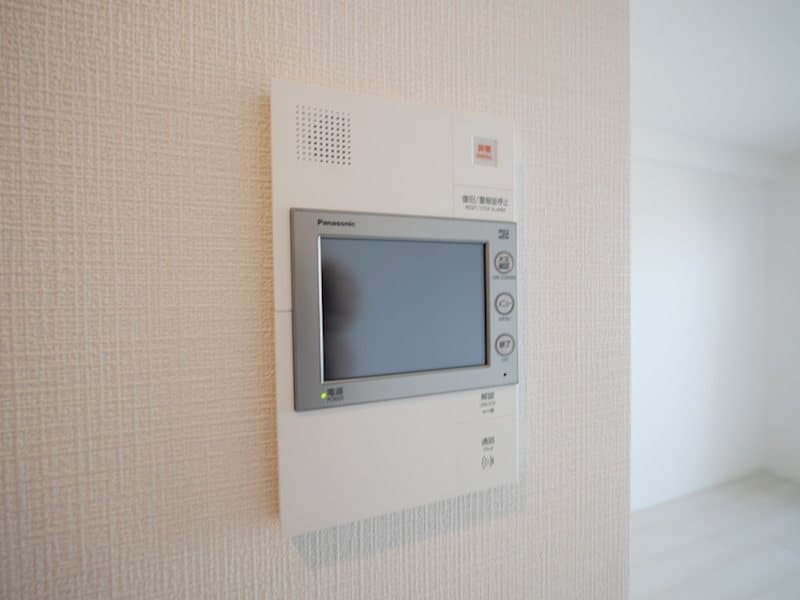 Room image 11