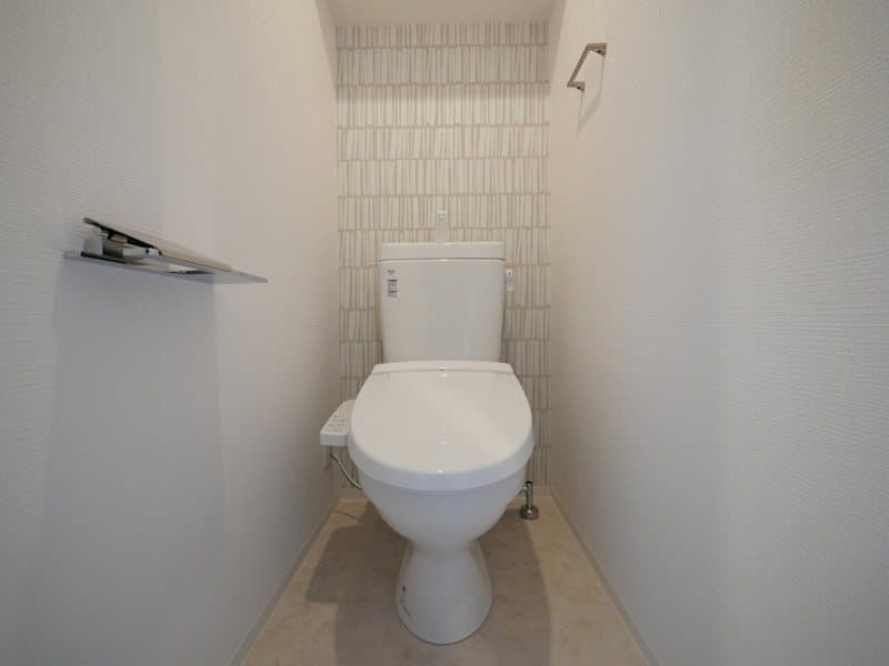Room image 12