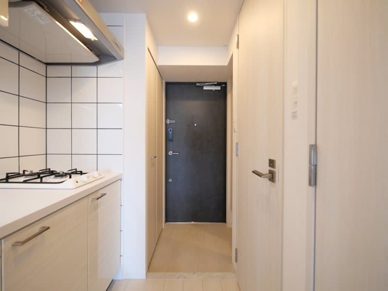 Room image 8