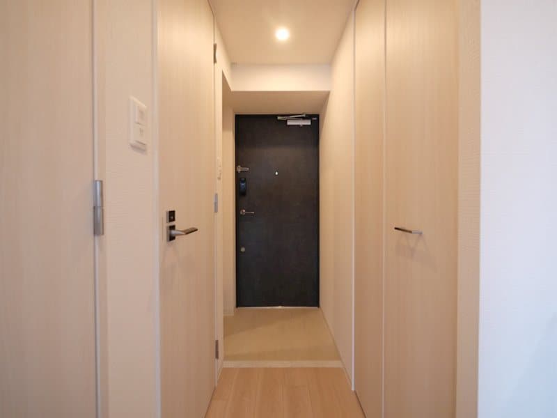 Room image 8