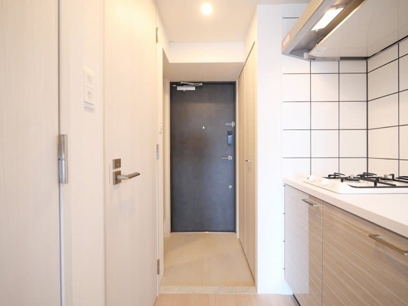 Room image 8