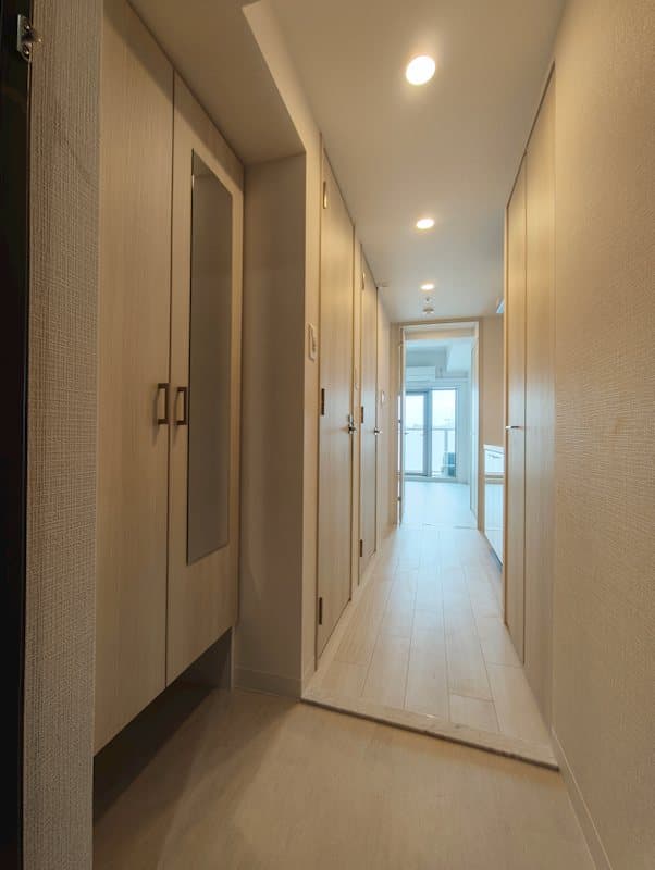 Room image 8