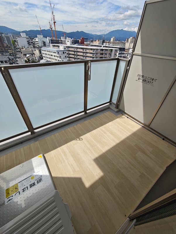 Room image 9