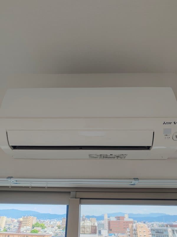 Room image 12