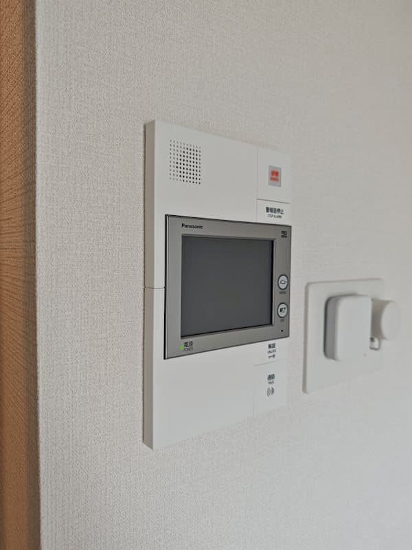 Room image 13