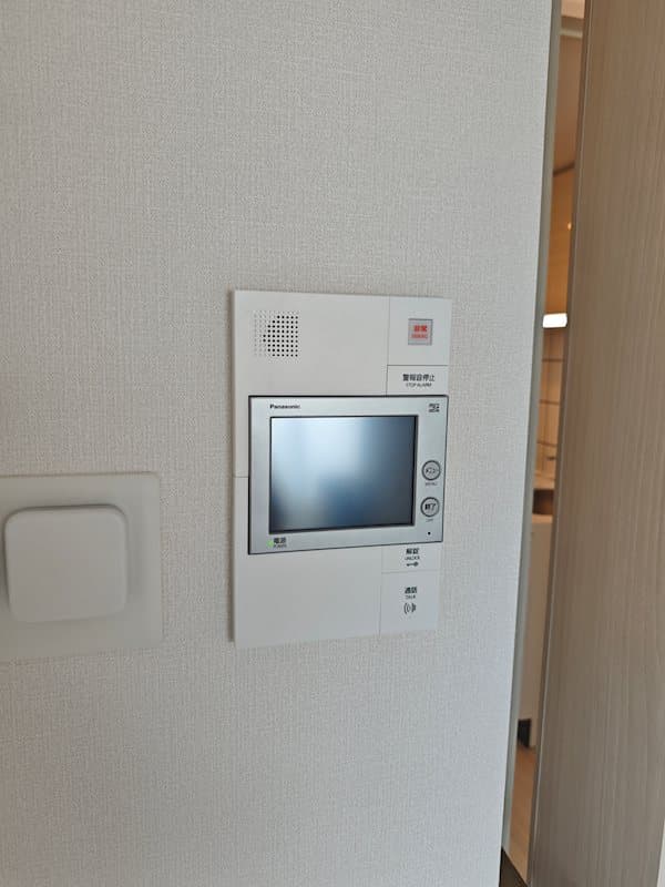 Room image 13
