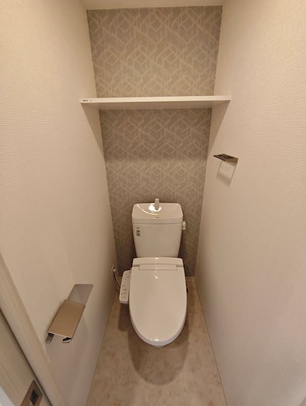 Room image 11