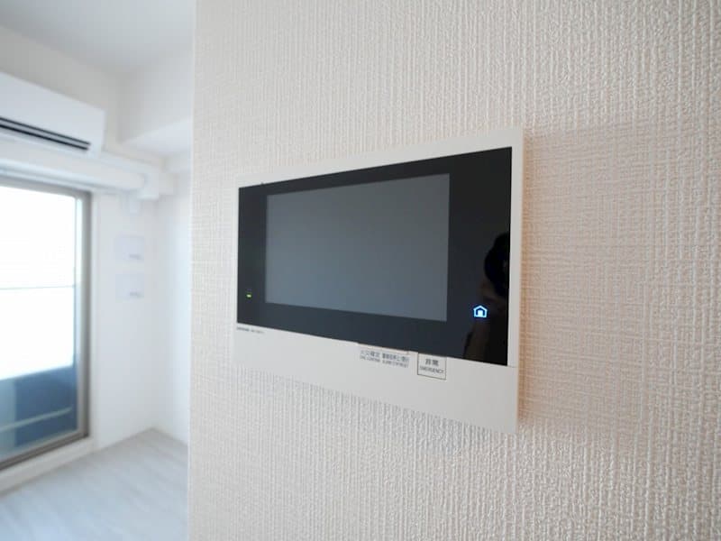 Room image 13