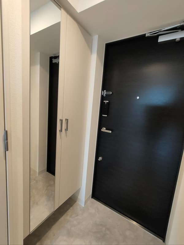 Room image 8