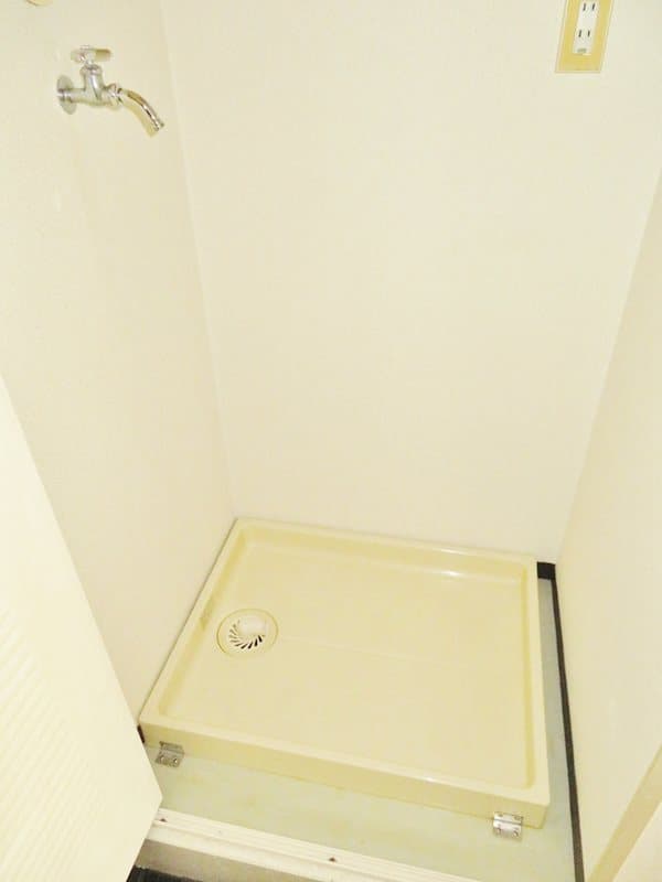 Room image 12