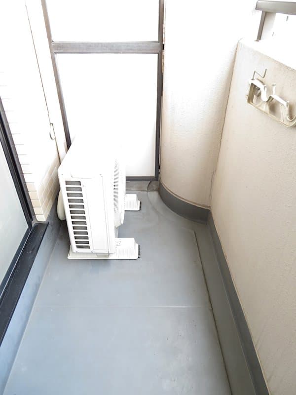 Room image 10