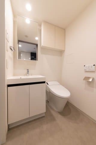Room image 9