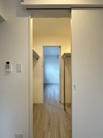 Room image 14