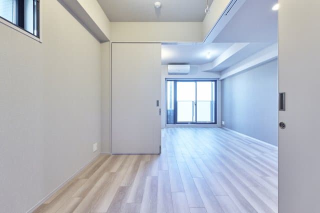Room image 9