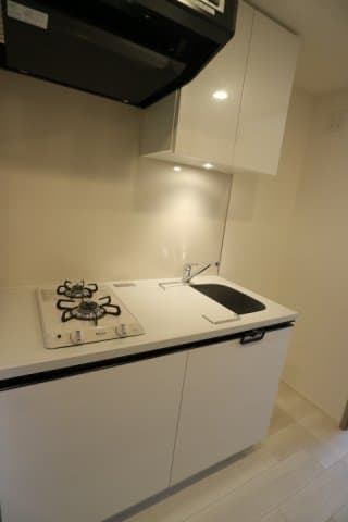 Room image 8