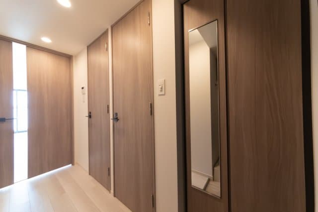Room image 10