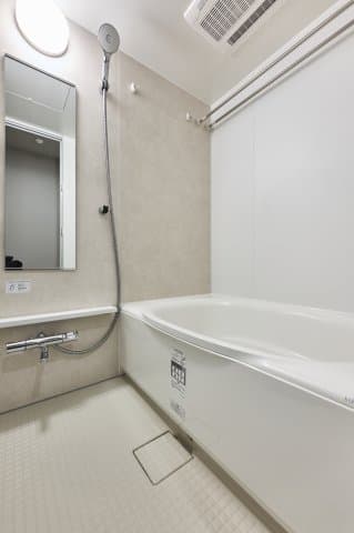 Room image 14