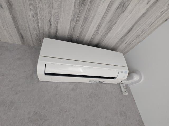 Room image 13