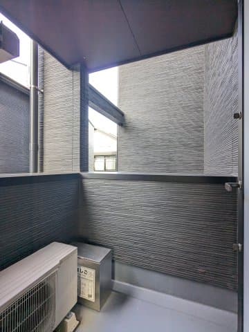 Room image 15