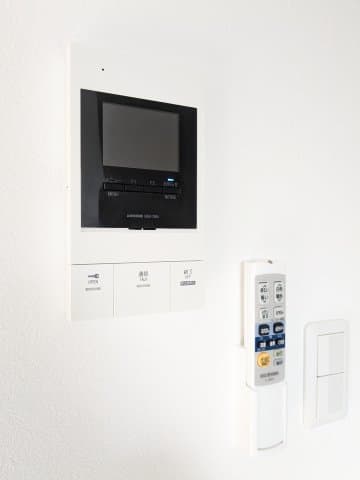Room image 16