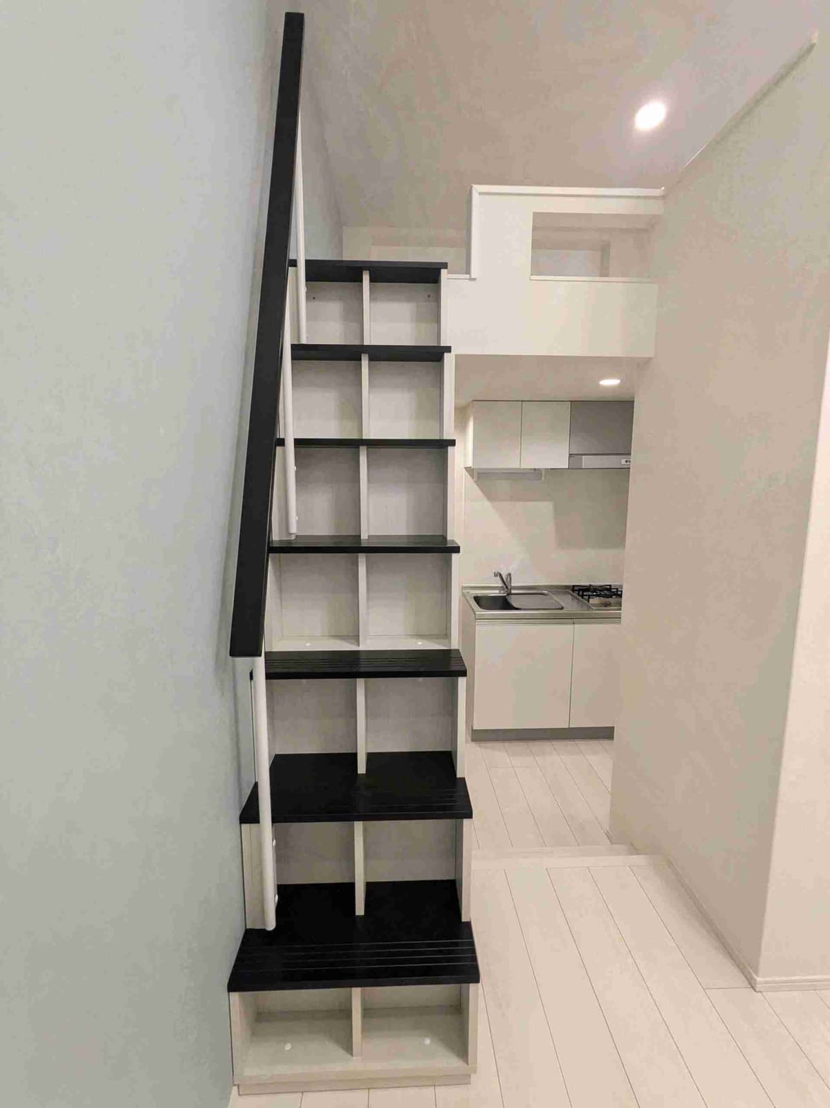 Room image 12