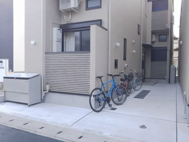 Room image 16
