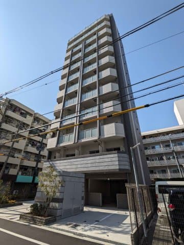 Main Image