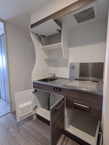 Room image 15