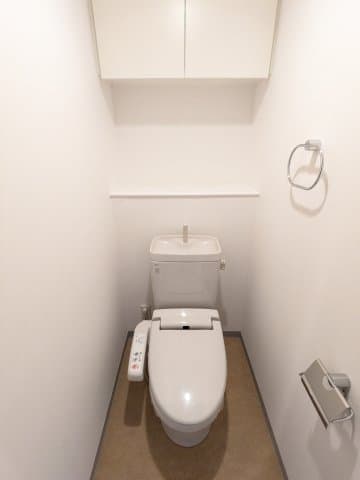 Room image 13