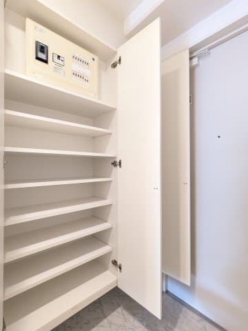 Room image 14