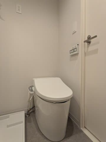 Room image 8